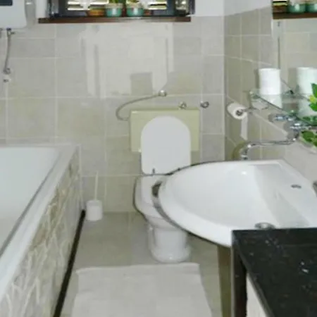 Holiday Flat Gradac - Cdm05032-p * Gradac (Split-Dalmatia)